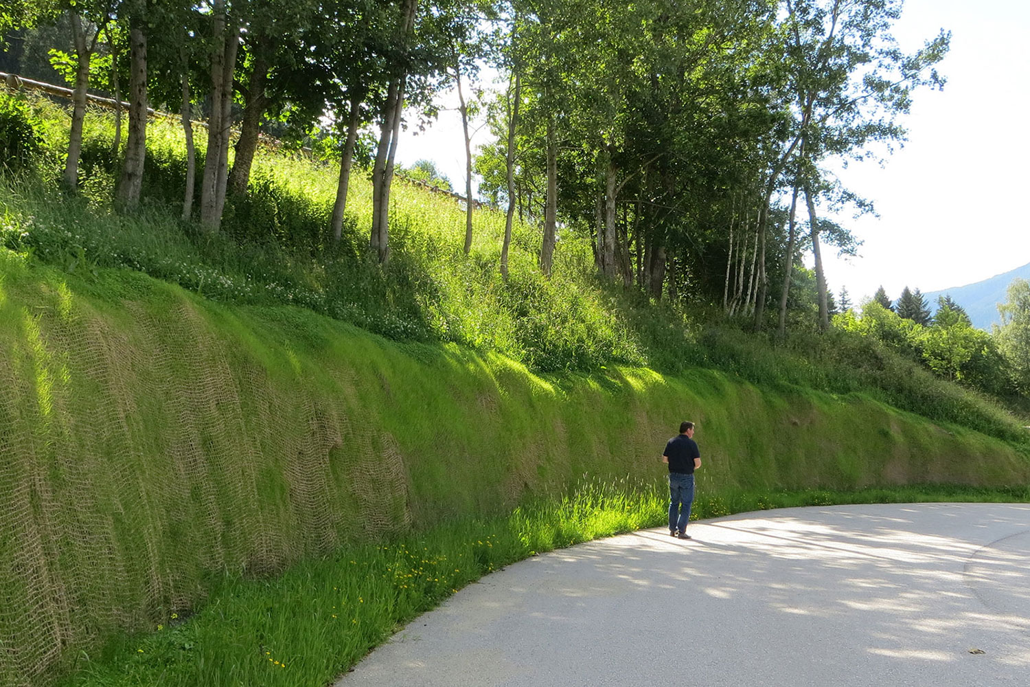 St. Margareten, rampa de acceso al parking, estación de esquí de Aineck (Austria), Julio 2016